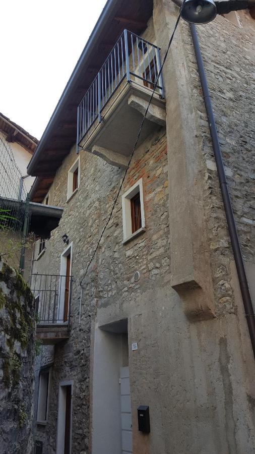 Delphina'S House Villa Lezzeno Exterior photo
