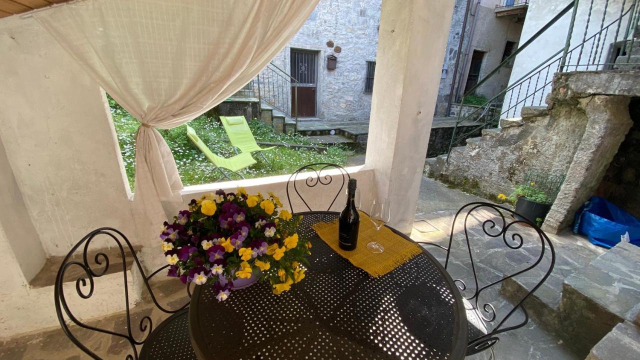 Delphina'S House Villa Lezzeno Exterior photo